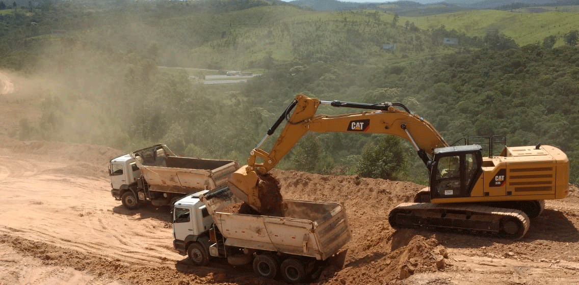 Lavoro investe em equipamentos Cat® para grandes obras