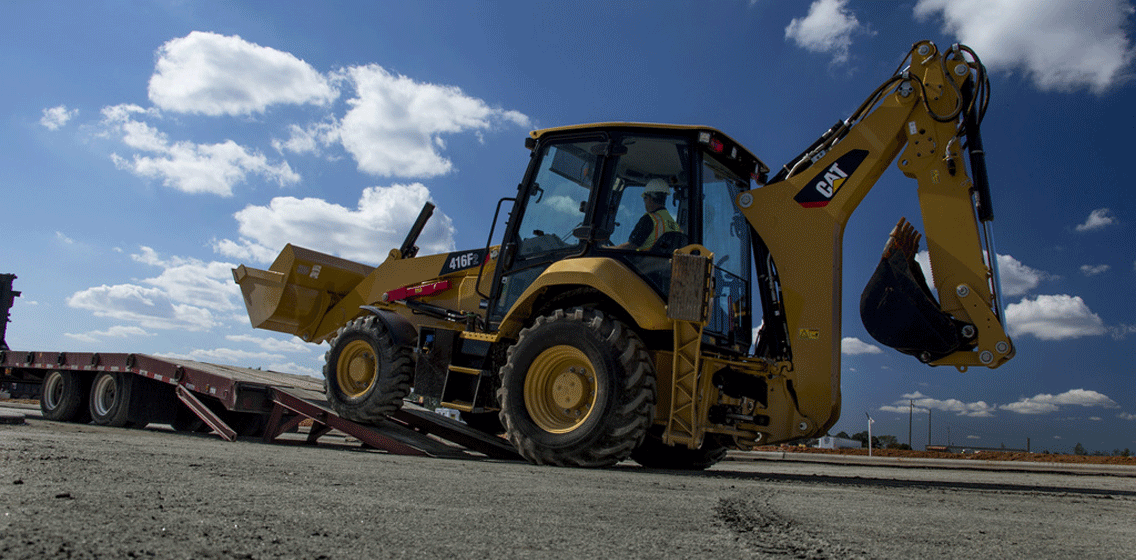 Retroescavadeira Cat® 416F2 traz versatilidade ao trabalho no campo e na construção