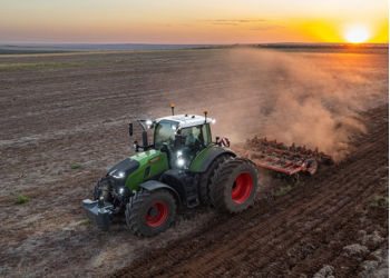 ELO NEWS Materia Fendt Serie 700 Vario: revolução em eficiência e sustentabilidade no campo brasileiro 